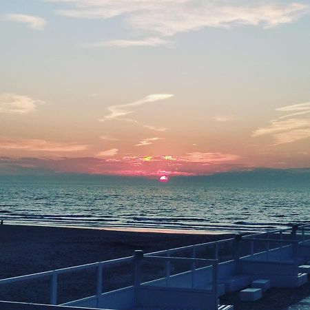 Studio De Strandloper Met 1 Zetelbed En 1 Bedkast Διαμέρισμα Middelkerke Εξωτερικό φωτογραφία